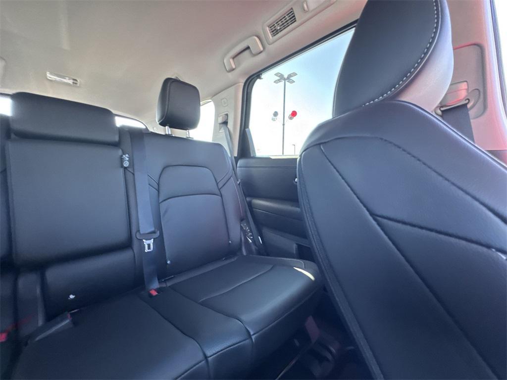 new 2025 Nissan Pathfinder car, priced at $43,784