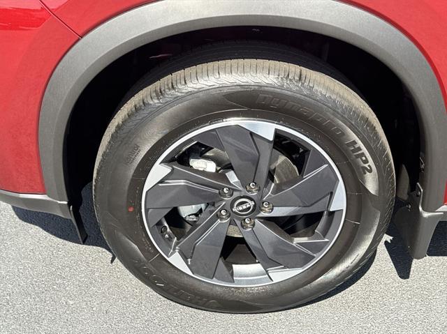 new 2025 Nissan Rogue car, priced at $35,708