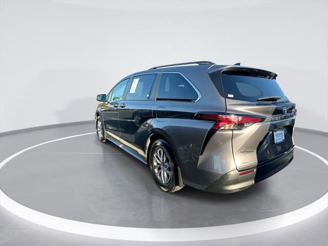 used 2021 Toyota Sienna car, priced at $45,756