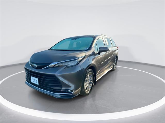 used 2021 Toyota Sienna car, priced at $45,756