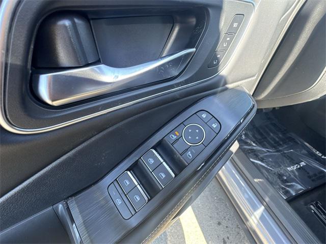new 2025 Nissan Rogue car, priced at $43,374