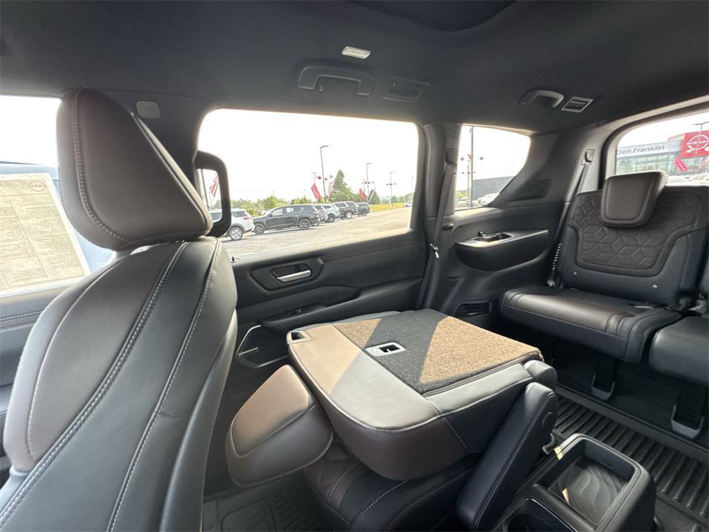 new 2025 Nissan Armada car, priced at $77,570