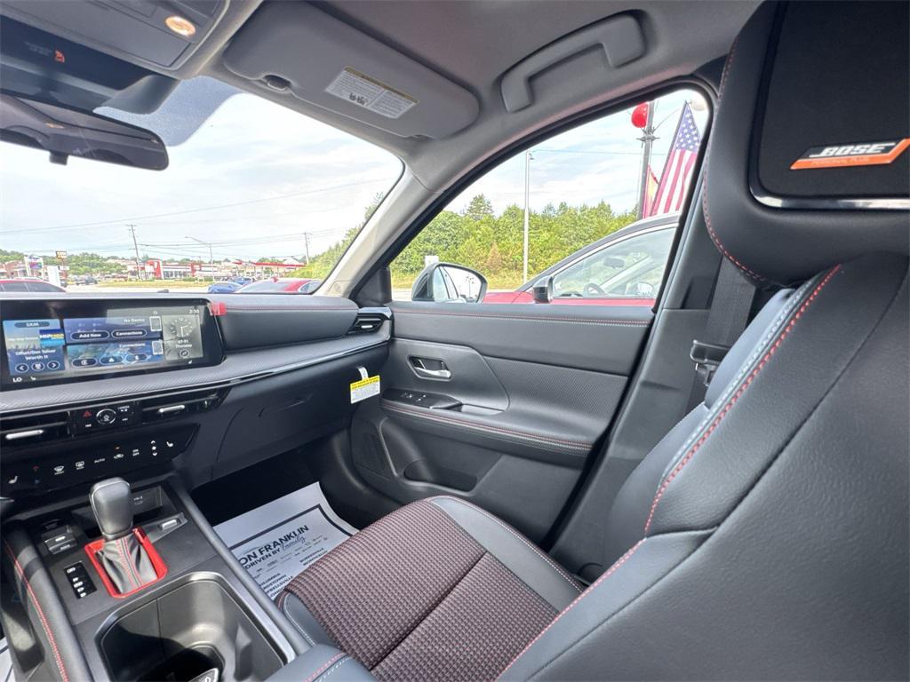 new 2025 Nissan Kicks car, priced at $30,884