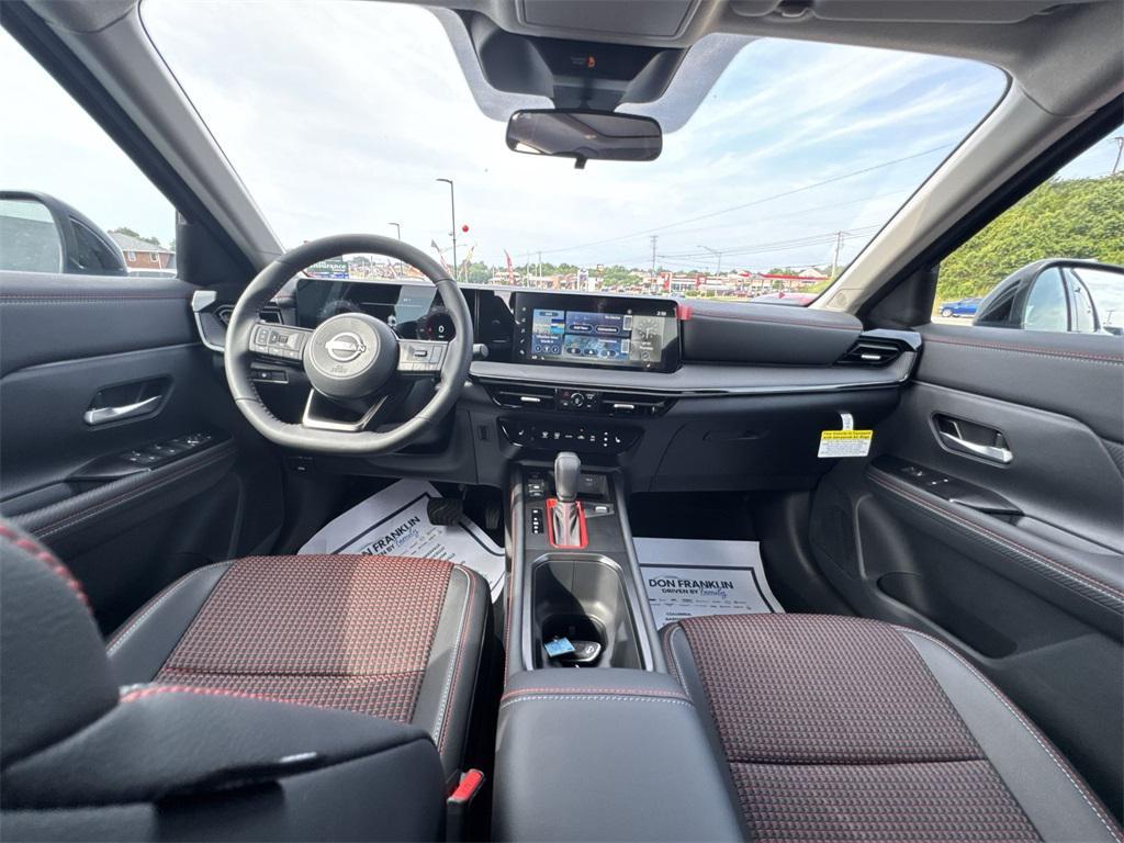 new 2025 Nissan Kicks car, priced at $30,884