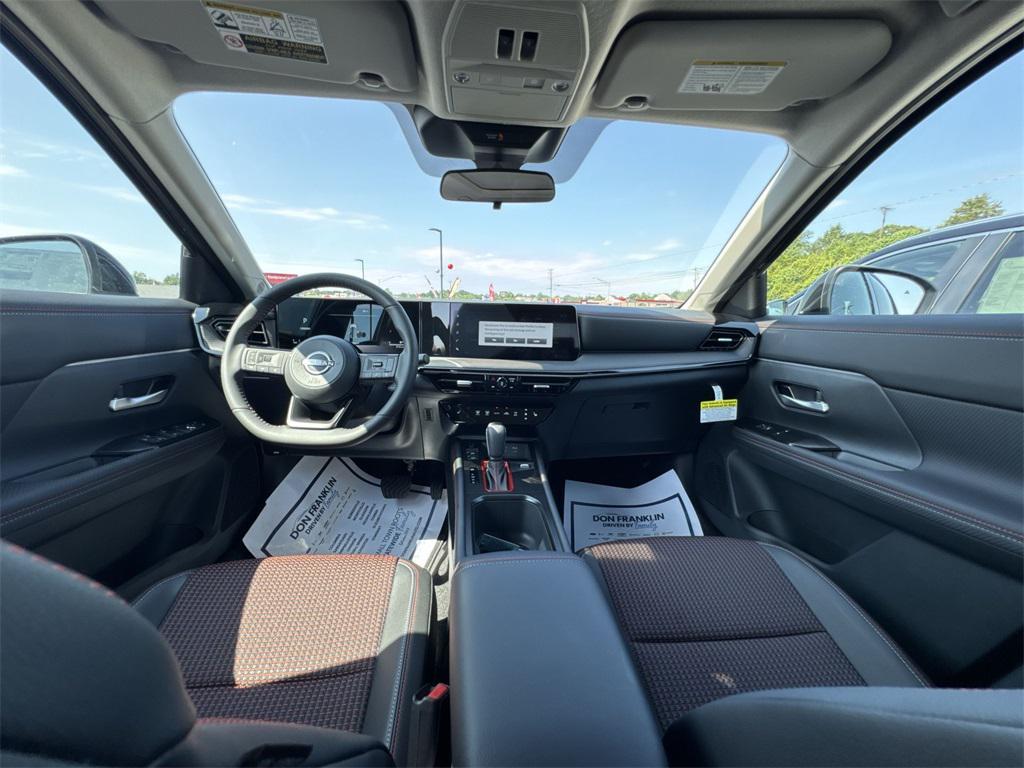 new 2025 Nissan Kicks car, priced at $1