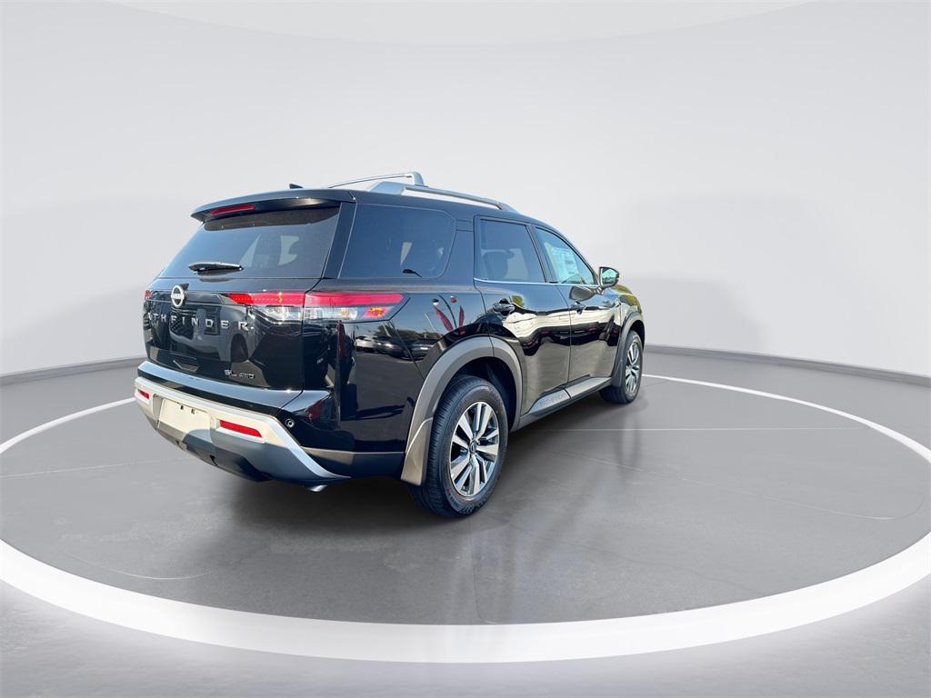 new 2025 Nissan Pathfinder car, priced at $43,921