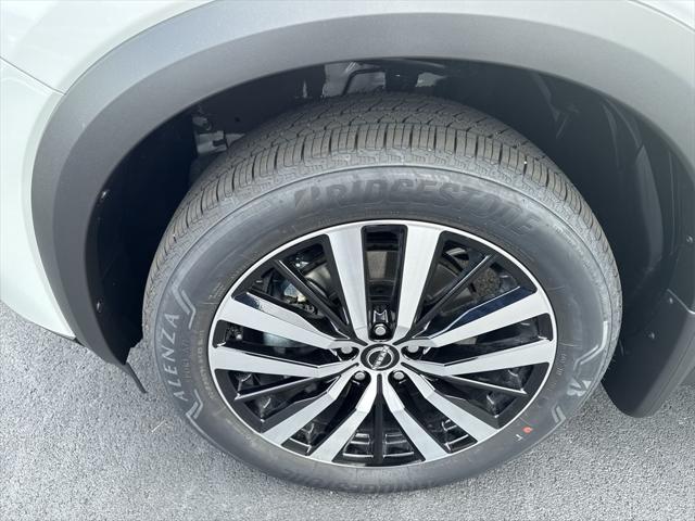 new 2025 Nissan Pathfinder car, priced at $49,855