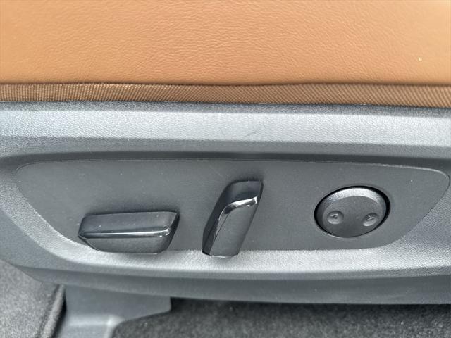 new 2025 Nissan Pathfinder car, priced at $49,855