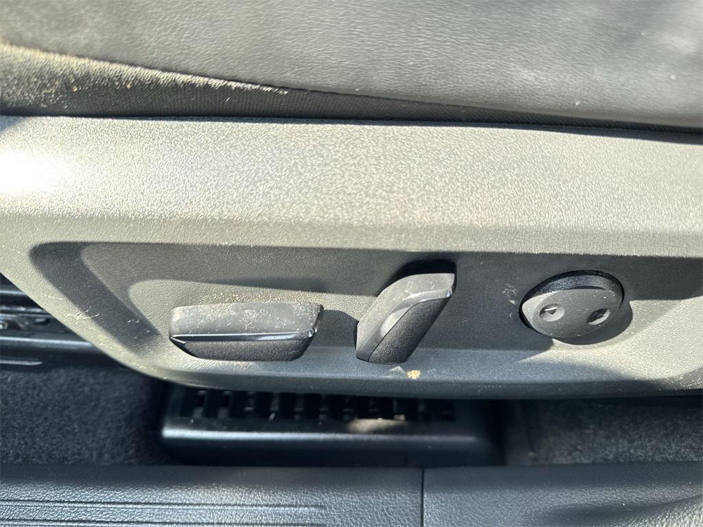 used 2023 Nissan Rogue car, priced at $23,995