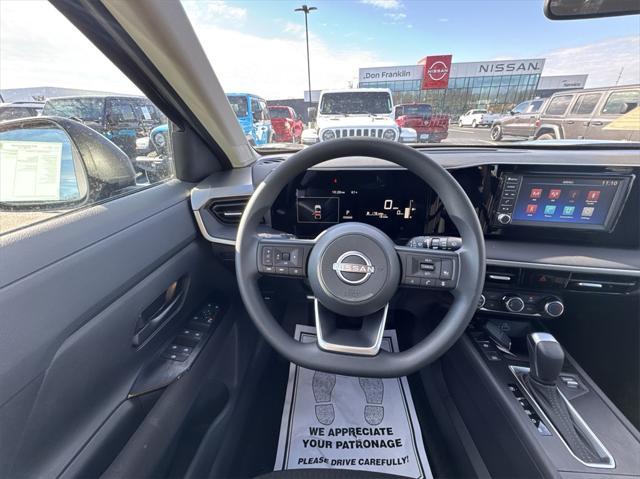 new 2025 Nissan Kicks car, priced at $24,050