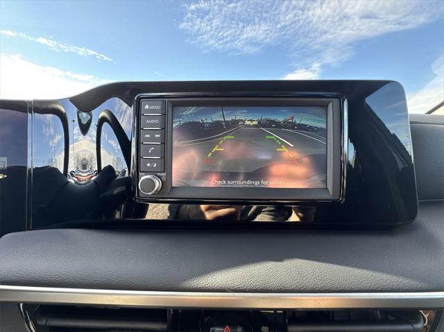 new 2025 Nissan Kicks car, priced at $24,050