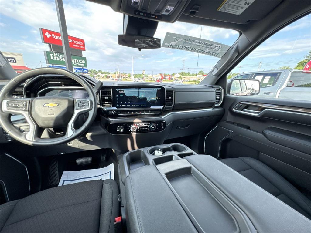 used 2023 Chevrolet Silverado 1500 car, priced at $42,900