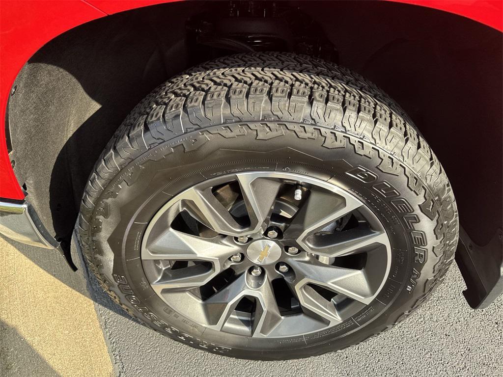 used 2023 Chevrolet Silverado 1500 car, priced at $42,900