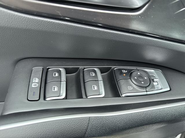 used 2025 Kia Sorento car, priced at $40,900