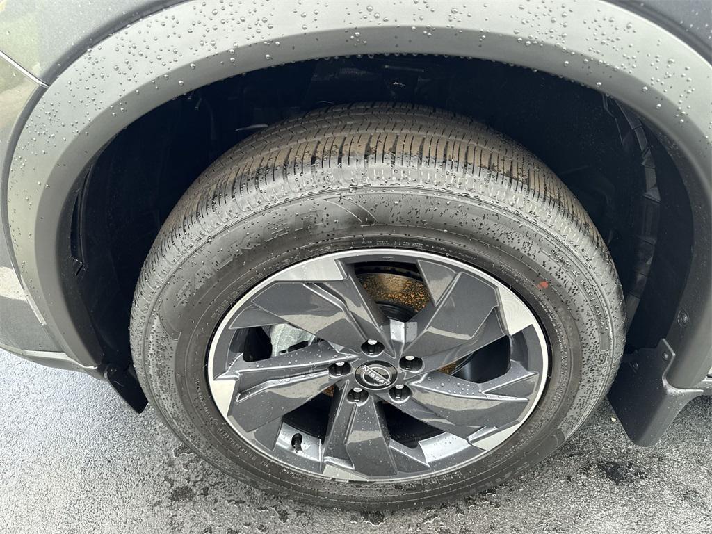 new 2026 Nissan Rogue car, priced at $32,200