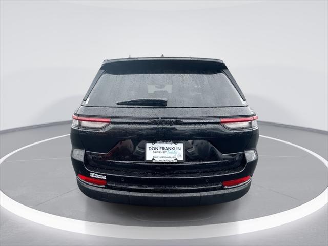 used 2024 Jeep Grand Cherokee car, priced at $41,800