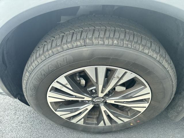 used 2023 Nissan Rogue car, priced at $27,985