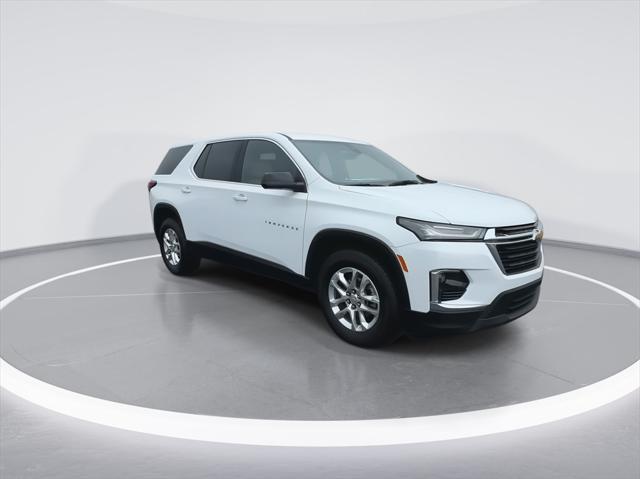 used 2023 Chevrolet Traverse car, priced at $26,300