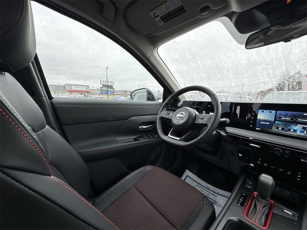 new 2025 Nissan Kicks car, priced at $28,060