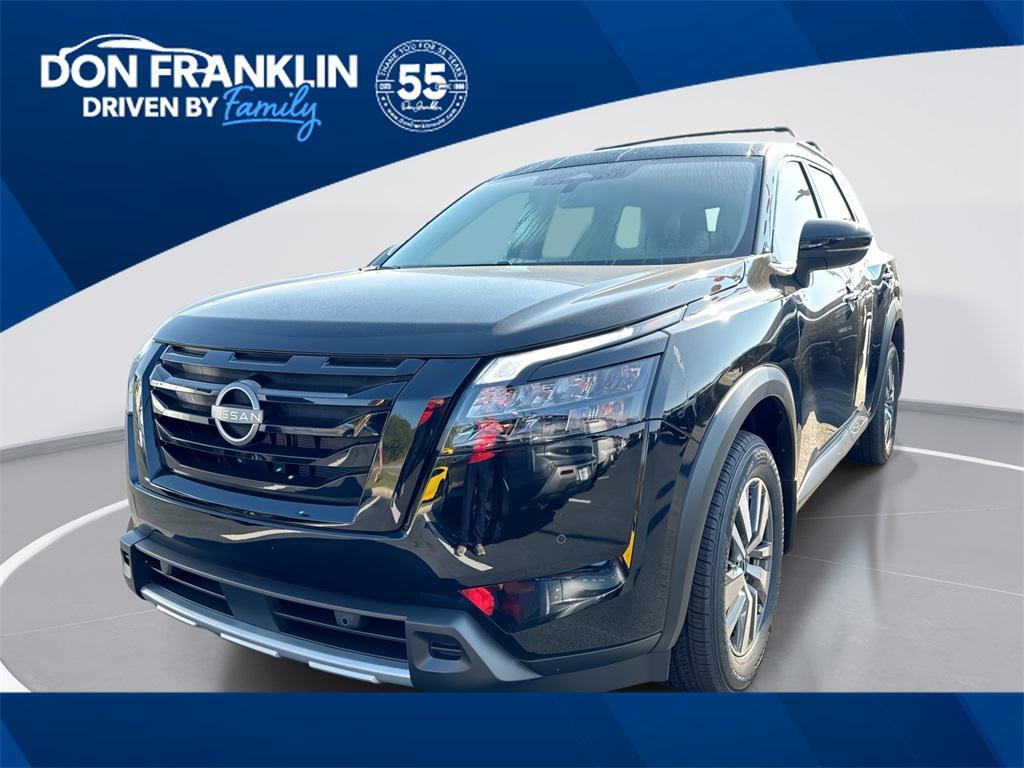 new 2025 Nissan Pathfinder car, priced at $43,911
