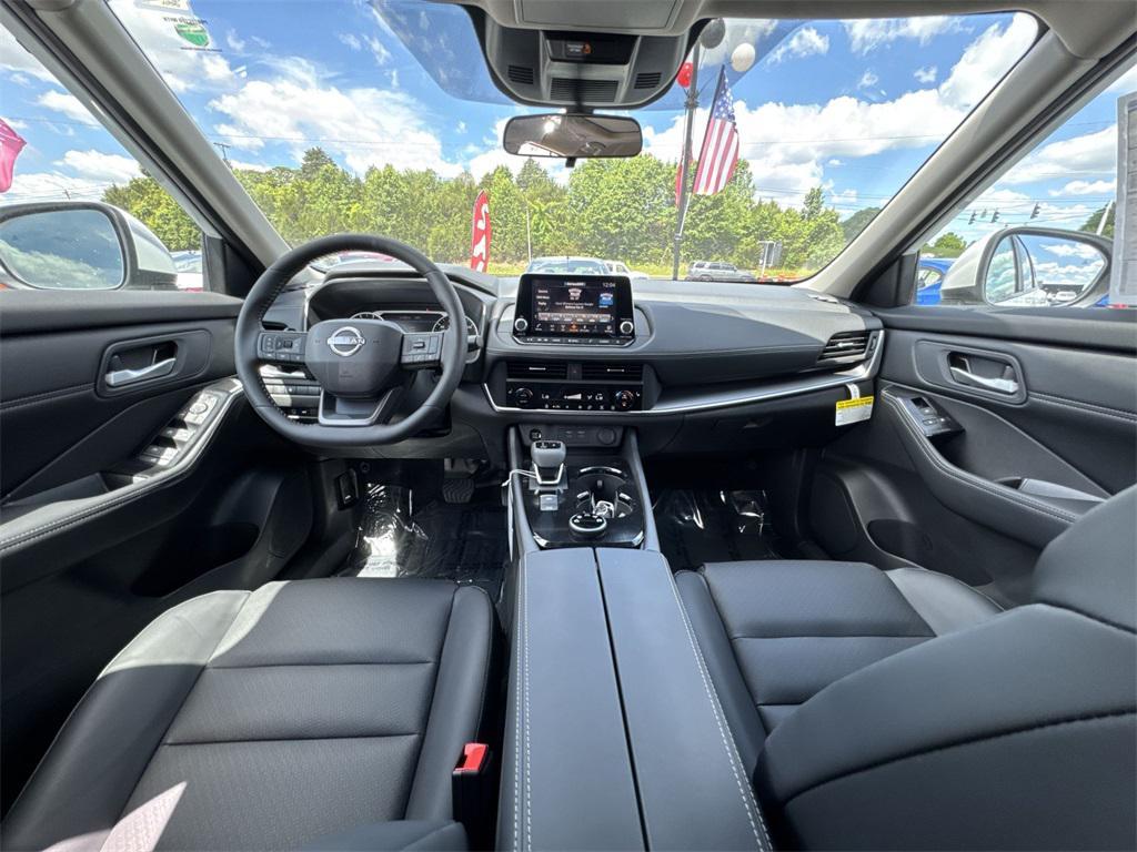 new 2025 Nissan Rogue car, priced at $33,302