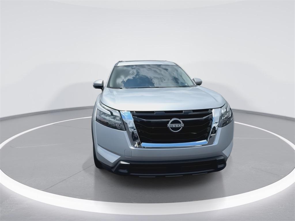 new 2025 Nissan Pathfinder car, priced at $42,163