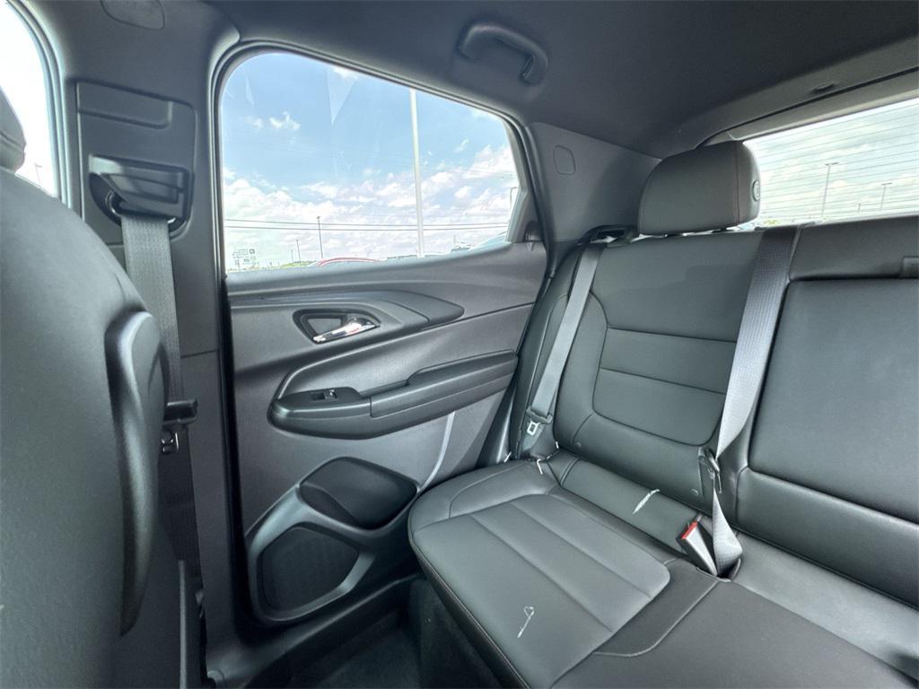 used 2025 Chevrolet TrailBlazer car, priced at $25,580