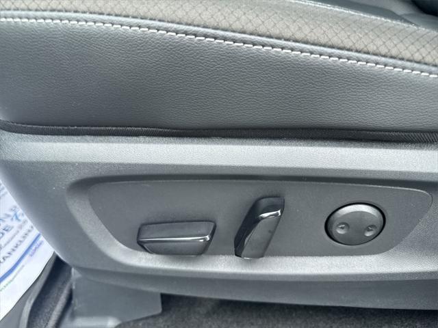 new 2025 Nissan Pathfinder car, priced at $43,480