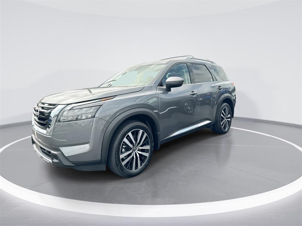 new 2025 Nissan Pathfinder car, priced at $50,174