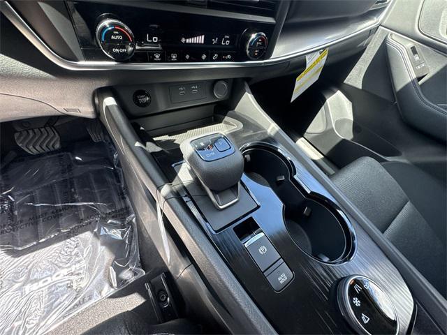 new 2025 Nissan Rogue car, priced at $31,556
