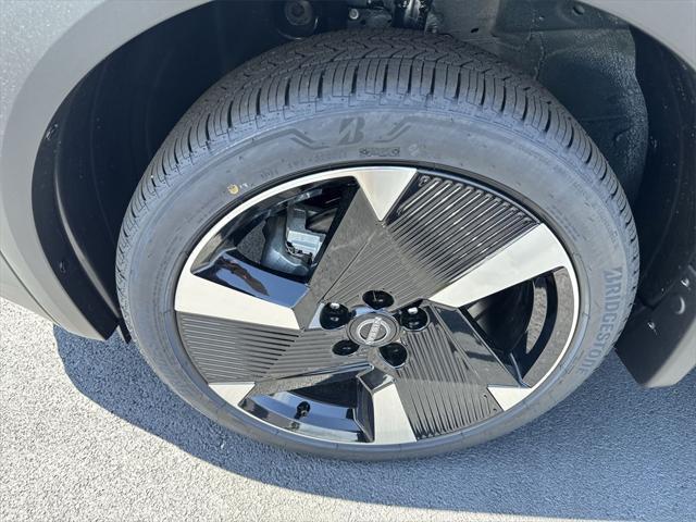 new 2025 Nissan Kicks car, priced at $31,172