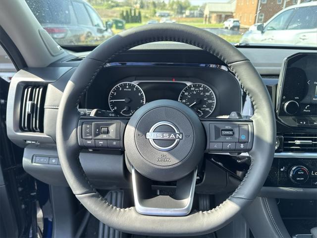 new 2025 Nissan Pathfinder car, priced at $44,517