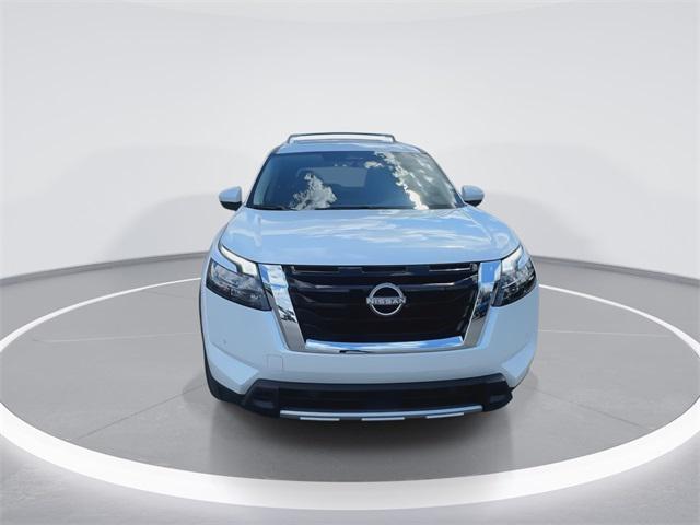 new 2025 Nissan Pathfinder car, priced at $47,963