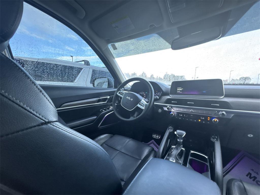 used 2022 Kia Telluride car, priced at $32,800