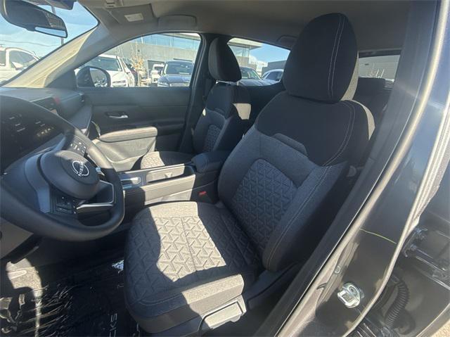 new 2025 Nissan Kicks car, priced at $27,025