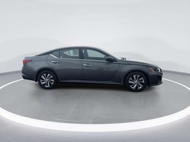 new 2024 Nissan Altima car, priced at $24,370