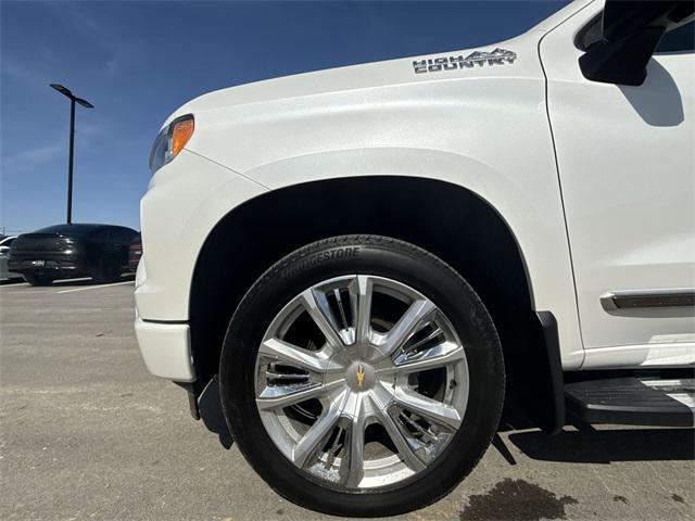used 2022 Chevrolet Silverado 1500 car, priced at $49,829