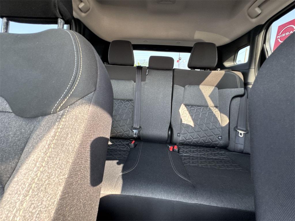 new 2025 Nissan Kicks car, priced at $27,156