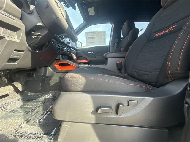 new 2025 Nissan Frontier car, priced at $44,204