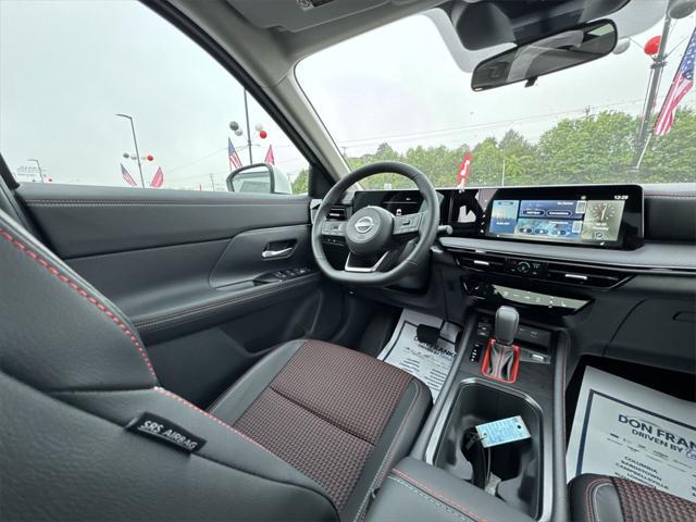 new 2025 Nissan Kicks car, priced at $31,619