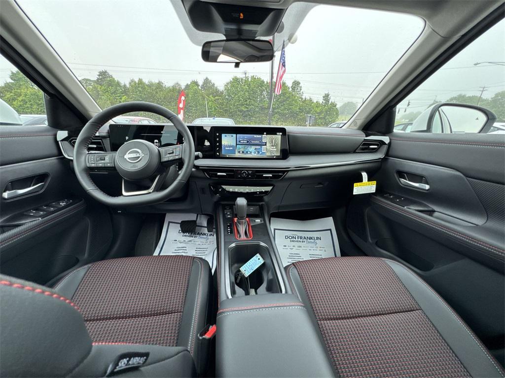 new 2025 Nissan Kicks car, priced at $30,985