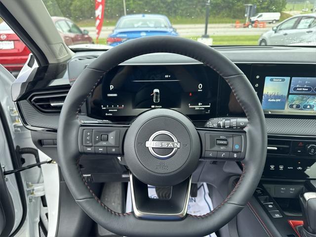 new 2025 Nissan Kicks car, priced at $31,619