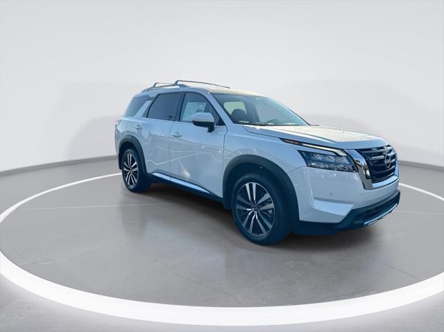 new 2025 Nissan Pathfinder car, priced at $55,490