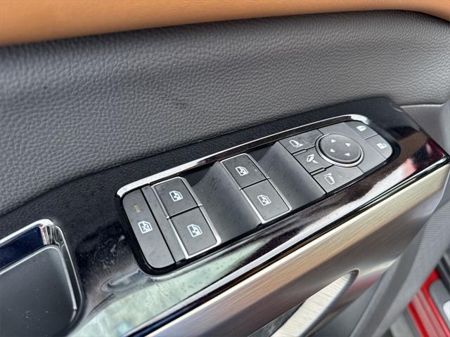 new 2025 Nissan Pathfinder car, priced at $51,432