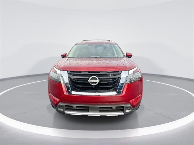 new 2025 Nissan Pathfinder car, priced at $51,432