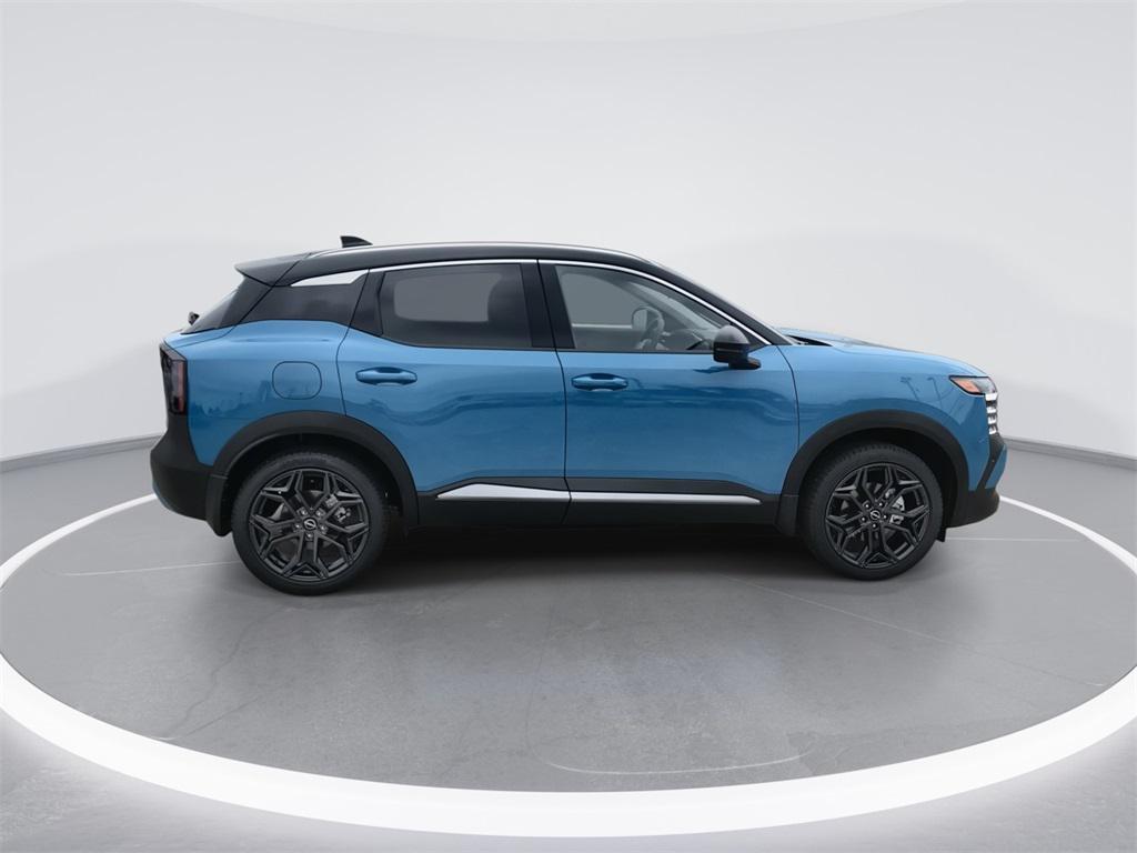 new 2025 Nissan Kicks car, priced at $30,937
