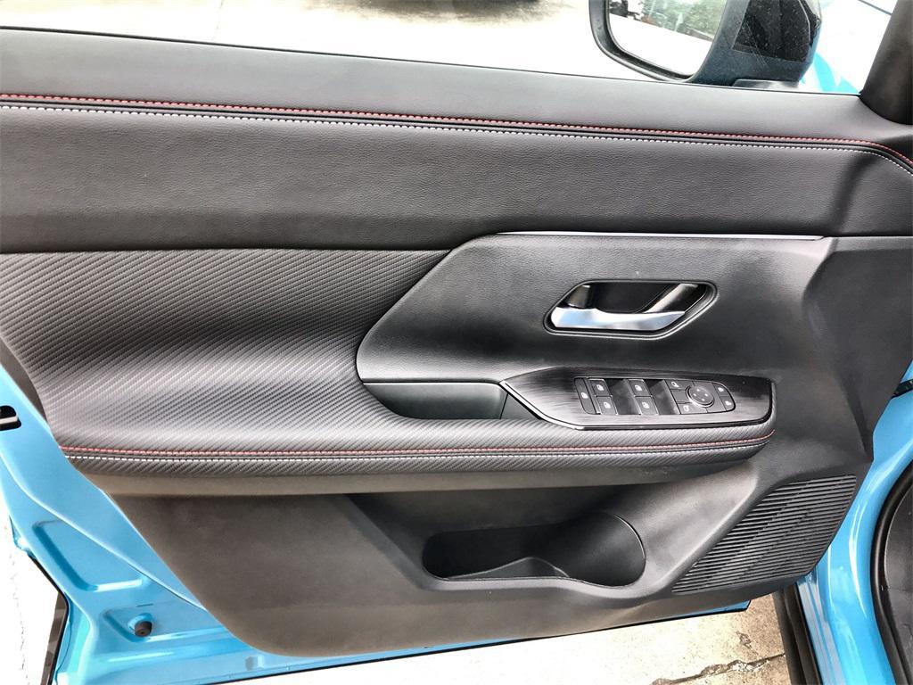 new 2025 Nissan Kicks car, priced at $30,937