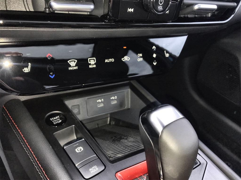 new 2025 Nissan Kicks car, priced at $30,937