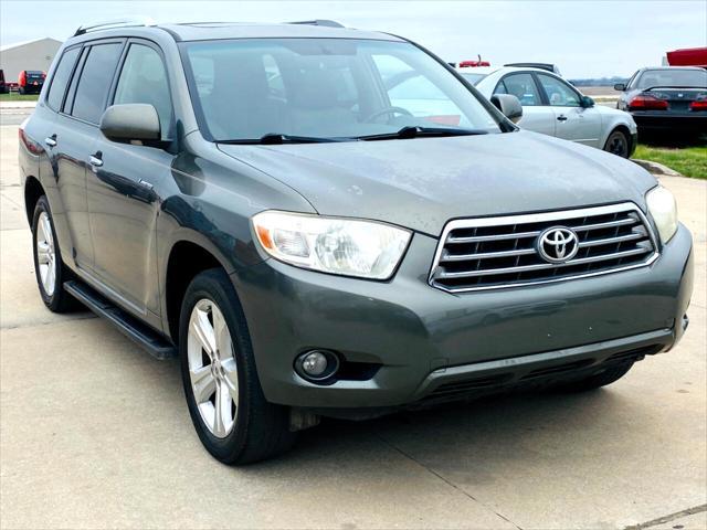 used 2008 Toyota Highlander car, priced at $6,999