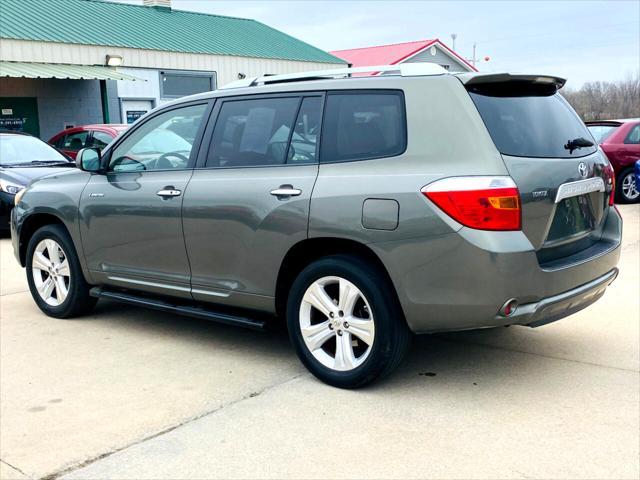 used 2008 Toyota Highlander car, priced at $6,999